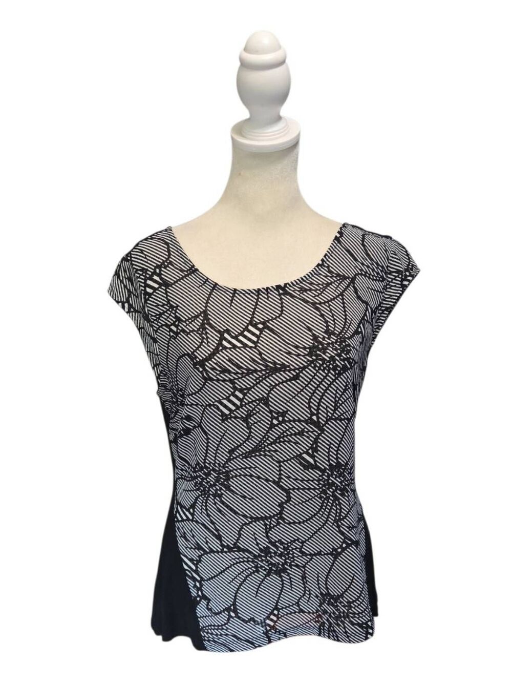 The Limited Black & White Floral Cap Sleeve Top Sz S